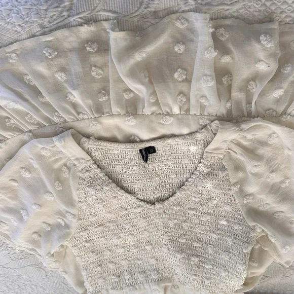 Annebouti Swiss Dot Midi Dress Sz XS Cream Smocked Cute Swing Ruffle Hem Girlie - Picture 2 of 10